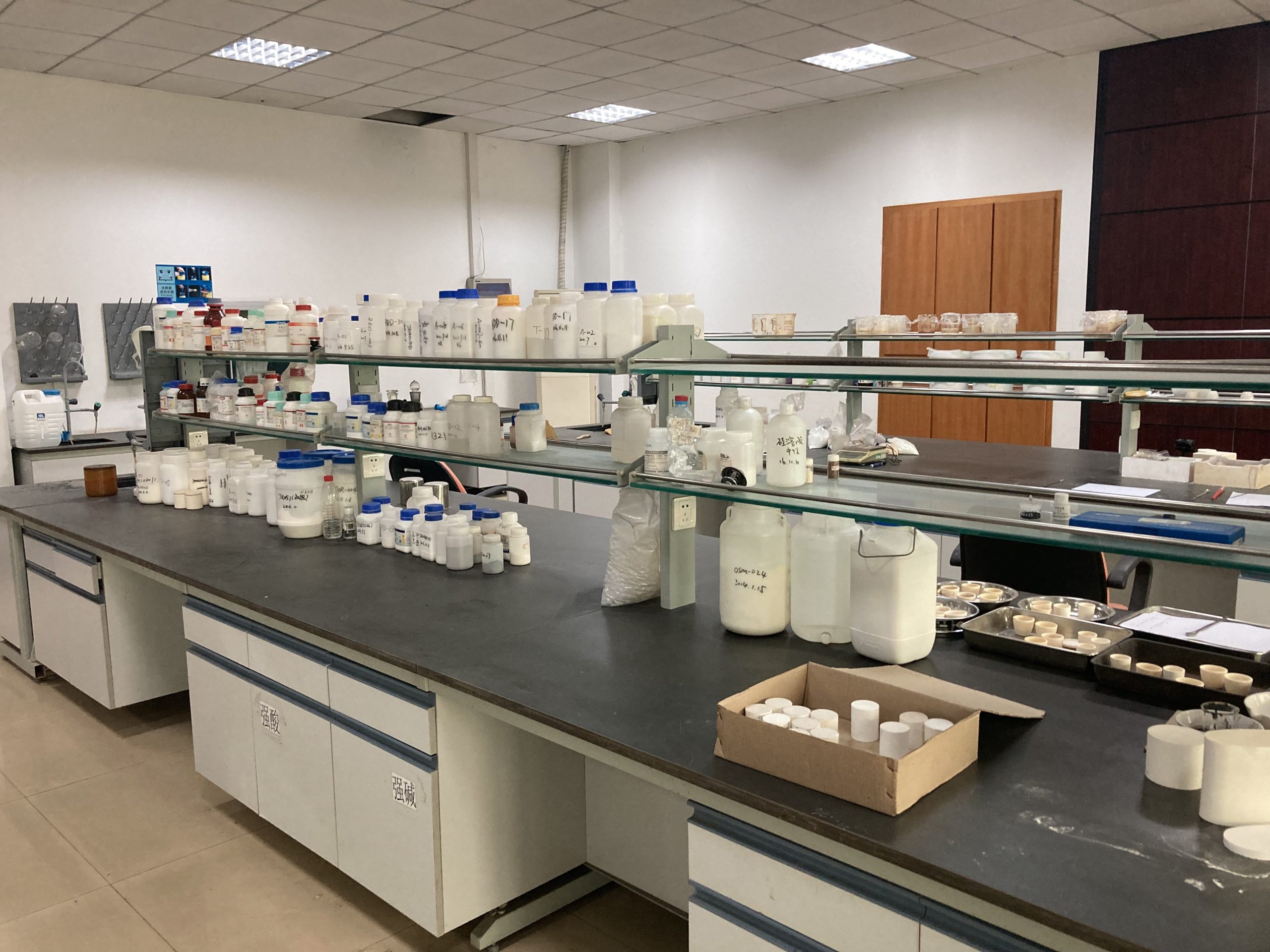 High-Efficiency Catalytic Converters for Pollution Control 1d1df38e41cffac3e3bcec125cb0720e