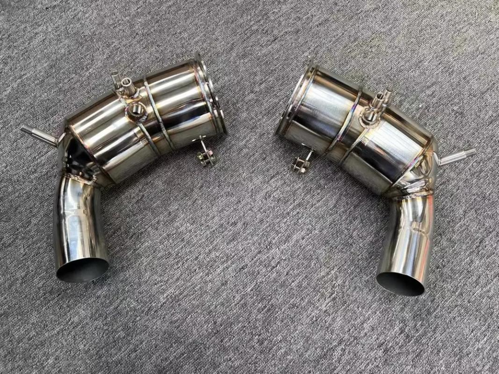 Catalytic converter assembly Catalyst with metal shell added